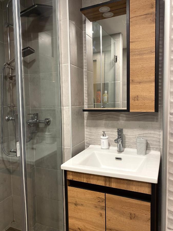 Apartman Ann II Pancevo Luaran gambar